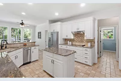 4005 Brooks Court, Highland Village, TX 76226 - Photo 13