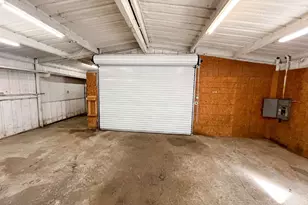 206 E 3rd St, Tolar, TX 76476 - Photo 17