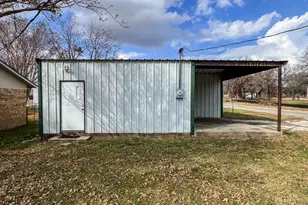 206 E 3rd St, Tolar, TX 76476 - Photo 21