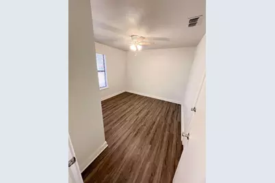 206 E 3rd Street, Tolar, TX 76476 - Photo 11