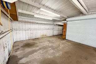 206 E 3rd St, Tolar, TX 76476 - Photo 19