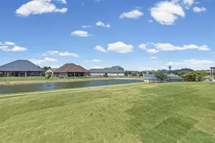 6657 Pinehurst Dr, Granbury, TX 76049 - Photo 11