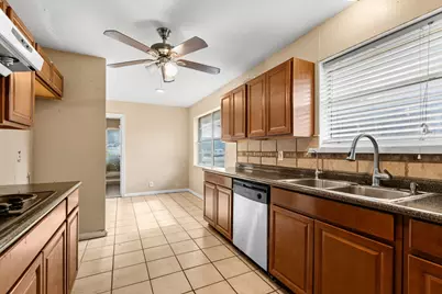 1241 College Parkway, Lewisville, TX 75077 - Photo 7