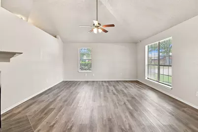 4017 Knights Bridge Drive, Rowlett, TX 75088 - Photo 7