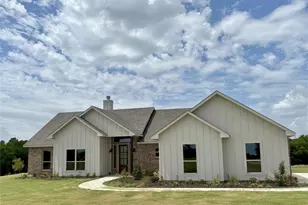 1026 Cr 1610, Lone Oak, TX 75453 - Photo 3