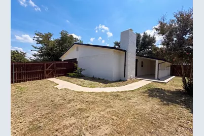 3111 Windsor Road, Carrollton, TX 75007 - Photo 5