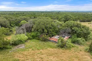 2560 Shady Oaks Cir, Glen Rose, TX 76043 - Photo 9