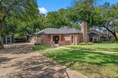 9605 Oak Springs Drive, Woodway, TX 76712 - Photo 15