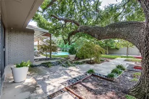 5164 Del Roy Dr, Dallas, TX 75229 - Photo 37