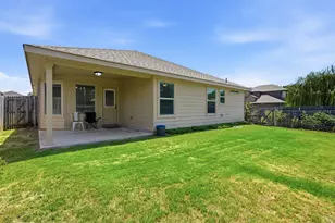 1124 Autumnwood Dr, Azle, TX 76020 - Photo 27