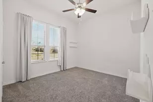 11112 Summer Rain Blvd, Aubrey, TX 76227 - Photo 31