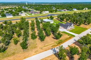 943 E Landings, Granbury, TX 76049 - Photo 1