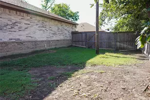 300 S Cottonbelt Ave, Wylie, TX 75098 - Photo 11
