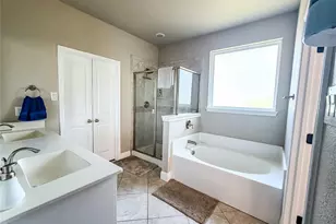 402 N Trinity St, Decatur, TX 76234 - Photo 7