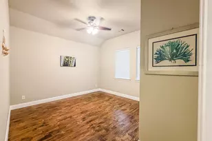 402 N Trinity St, Decatur, TX 76234 - Photo 11