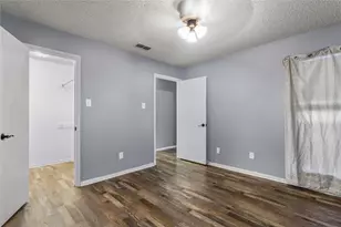 1307 Willoughby Ln, Arlington, TX 76011 - Photo 13