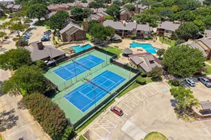 1307 Willoughby Ln, Arlington, TX 76011 - Photo 19