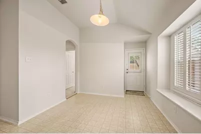 12113 Thicket Bend Drive, Fort Worth, TX 76244 - Photo 11