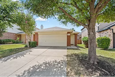 12113 Thicket Bend Drive, Fort Worth, TX 76244 - Photo 3