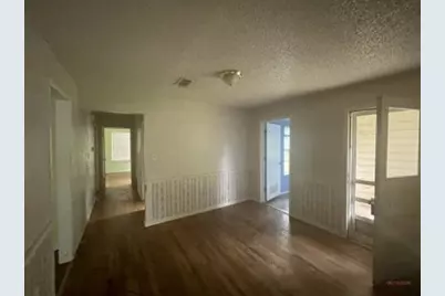 1100 Poe Street, Azle, TX 76020 - Photo 5