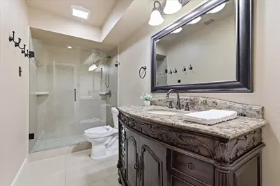 1100 Yorkshire Drive, Carrollton, TX 75007 - Photo 29