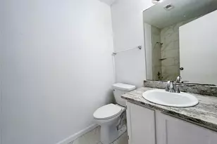 616 Valley Spring Dr, Arlington, TX 76018 - Photo 21