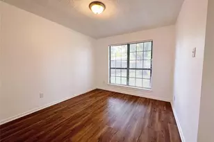 616 Valley Spring Dr, Arlington, TX 76018 - Photo 5