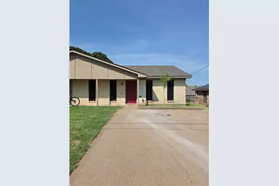 1014 Harbor Lakes Drive, Granbury, TX 76048 - Photo 1