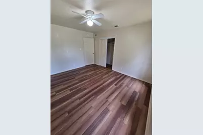 1014 Harbor Lakes Drive, Granbury, TX 76048 - Photo 15