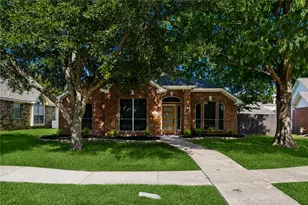 305 Droinwich Cir, Allen, TX 75002 - Photo 1