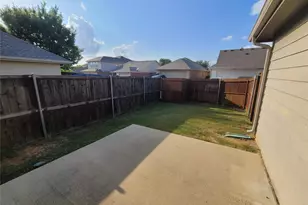 8913 Eastwood Ave, Cross Roads, TX 76227 - Photo 17