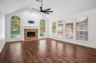 8136 Mt Shasta Cir, Fort Worth, TX 76137 - Photo 11