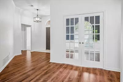 8136 Mount Shasta Circle, Fort Worth, TX 76137 - Photo 5