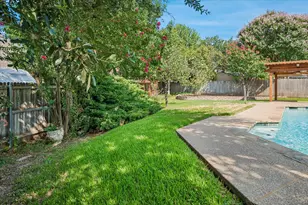 8136 Mt Shasta Cir, Fort Worth, TX 76137 - Photo 39