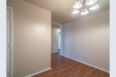 509 S Hastings Street, Irving, TX 75060 - Photo 13