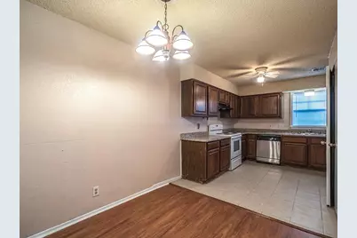 509 S Hastings Street, Irving, TX 75060 - Photo 11