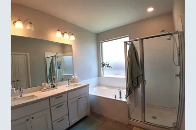309 Clayton Street, Glenn Heights, TX 75154 - Photo 5