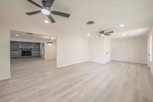 5413 Jane Anne St, Haltom City, TX 76117 - Photo 5