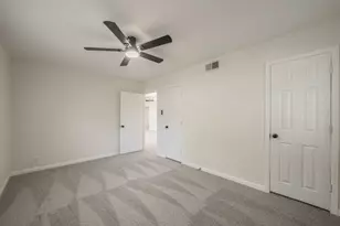5413 Jane Anne St, Haltom City, TX 76117 - Photo 37