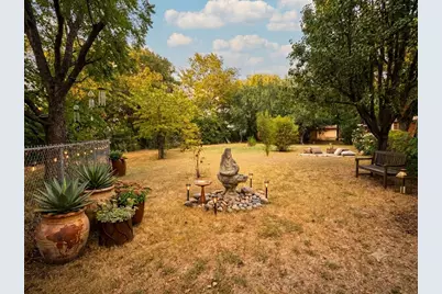 409 29th Street, Grand Prairie, TX 75050 - Photo 3