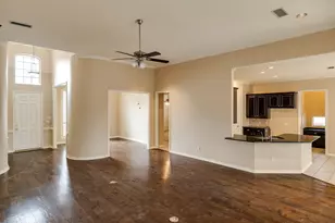 2817 Newburyport Ave, Garland, TX 75044 - Photo 7