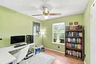 601 E Avenue F, Midlothian, TX 76065 - Photo 15