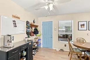 601 E Avenue F, Midlothian, TX 76065 - Photo 15