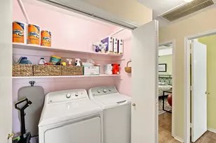 601 E Avenue F, Midlothian, TX 76065 - Photo 17