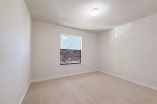 1420 Fleetwood Cove Dr, Grand Prairie, TX 75052 - Photo 17