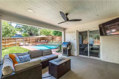 9805 Estate Lane, Dallas, TX 75238 - Photo 31