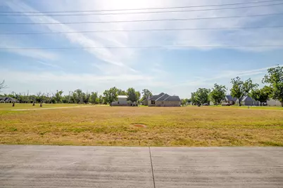 5001 Piper Drive, Granbury, TX 76049 - Photo 17