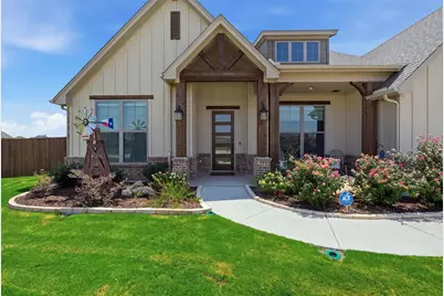 101 Howling Court, Godley, TX 76044 - Photo 3