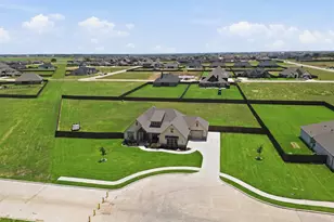 101 Howling Ct, Godley, TX 76044 - Photo 33