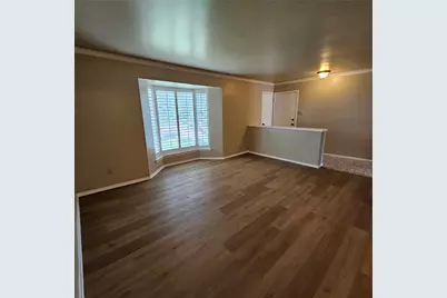 6033 Sandhurst Lane #D, Dallas, TX 75206 - Photo 7